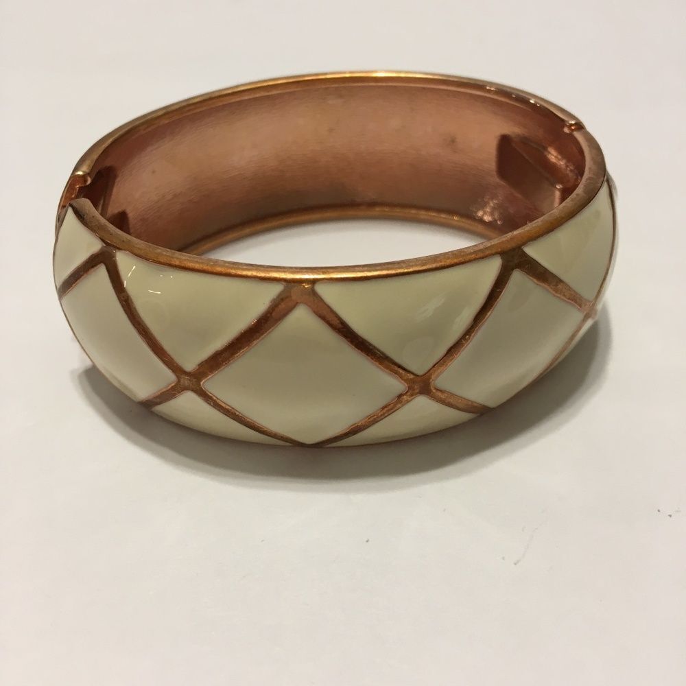 Premier Designs Copper cream wide clacker bracelet